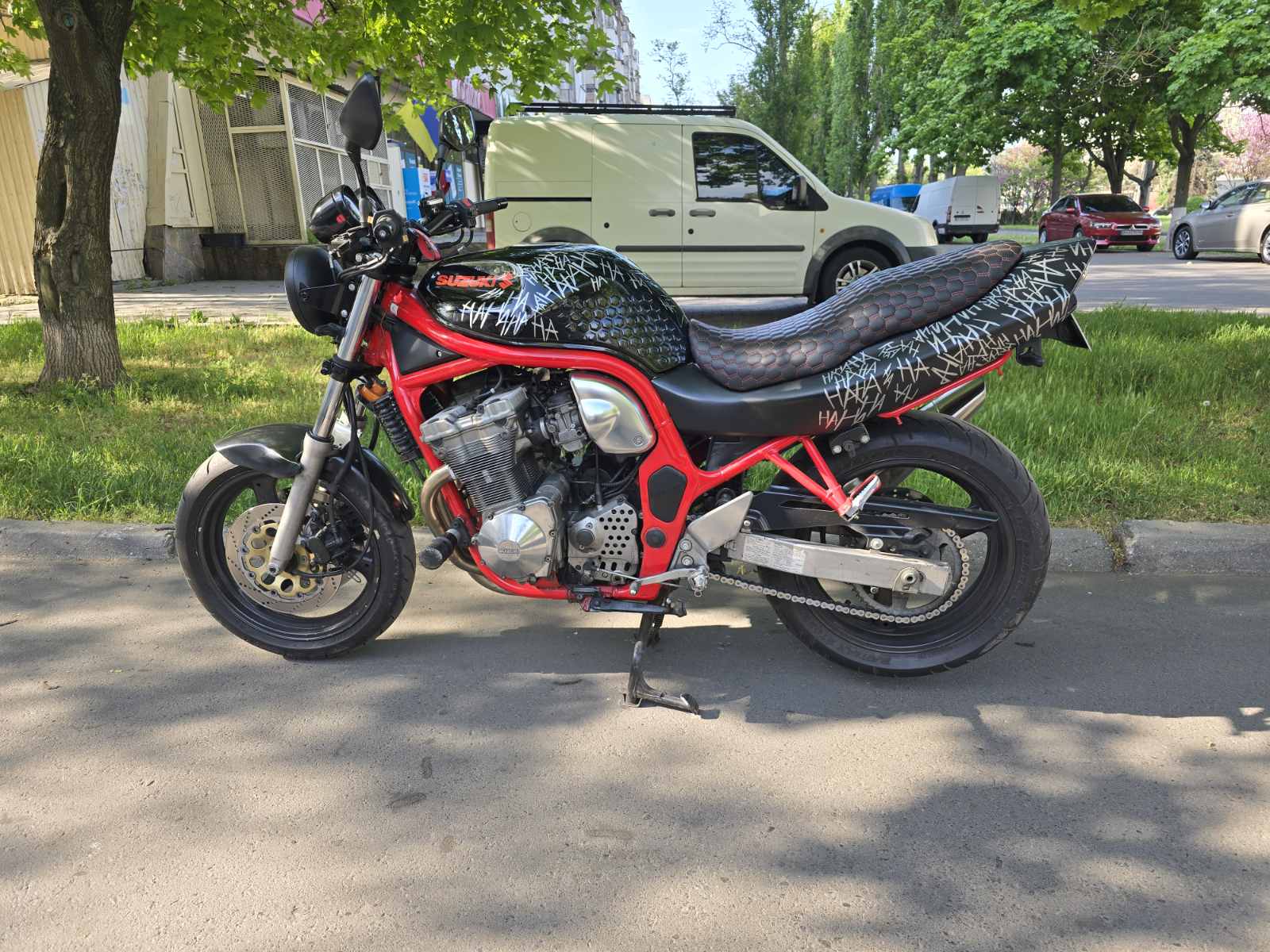  Мотоцикл Suzuki GSF600 Bandit 1996 фото :: Мотосалон MotoHit - мотоцикли, екіпірування, запчастини.