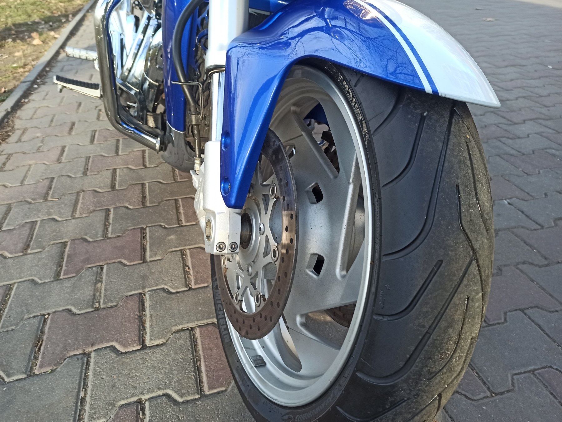 Мотоцикл Suzuki Boulevard 1800 M109R 2007 фото. Мотосалон МотоХит - мотоциклы, экипировка, запчасти.