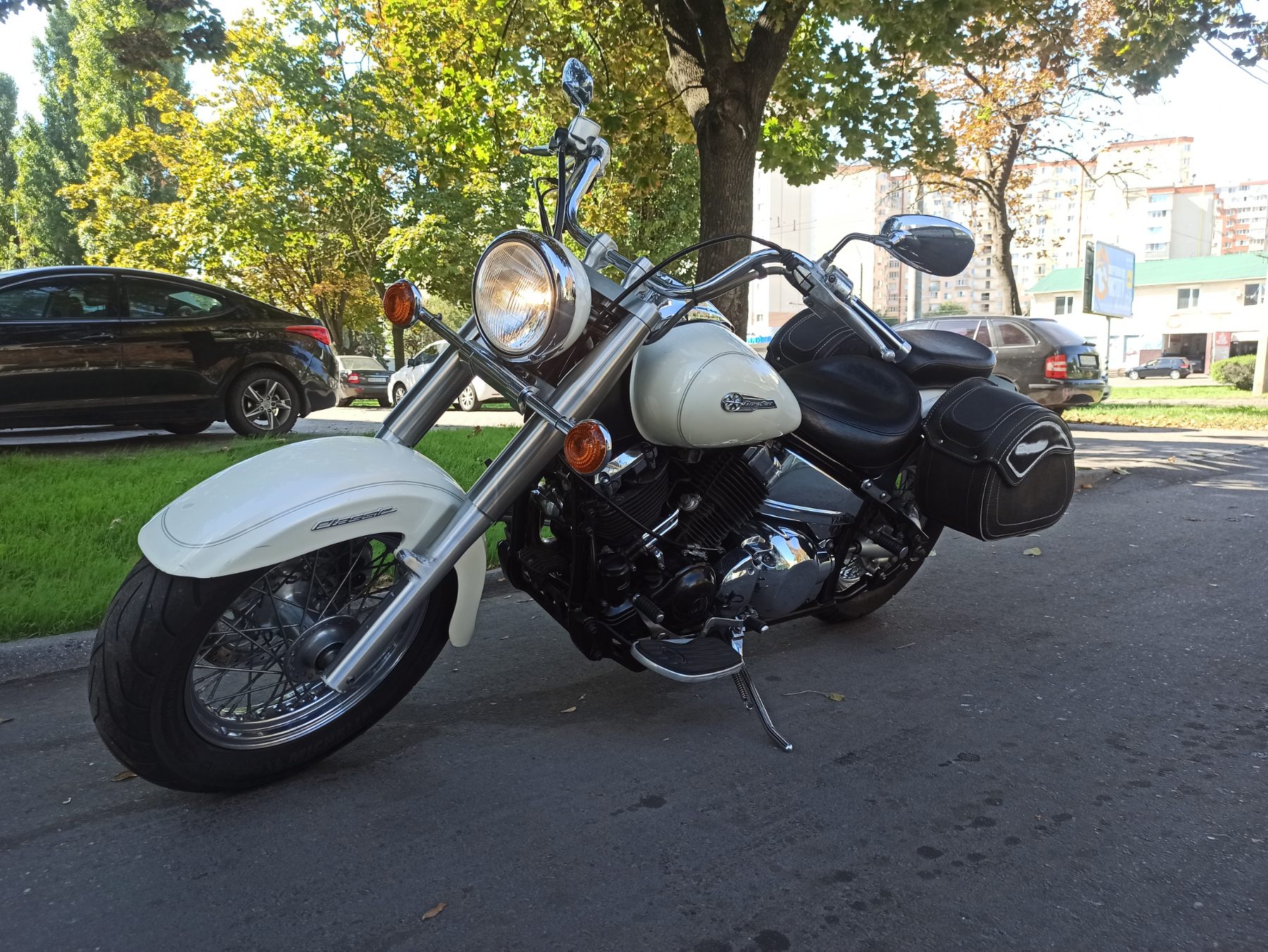 Мотоцикл Yamaha XVS 400 Classic 2003 фото :: Мотосалон MotoHit - мотоцикли, екіпірування, запчастини.