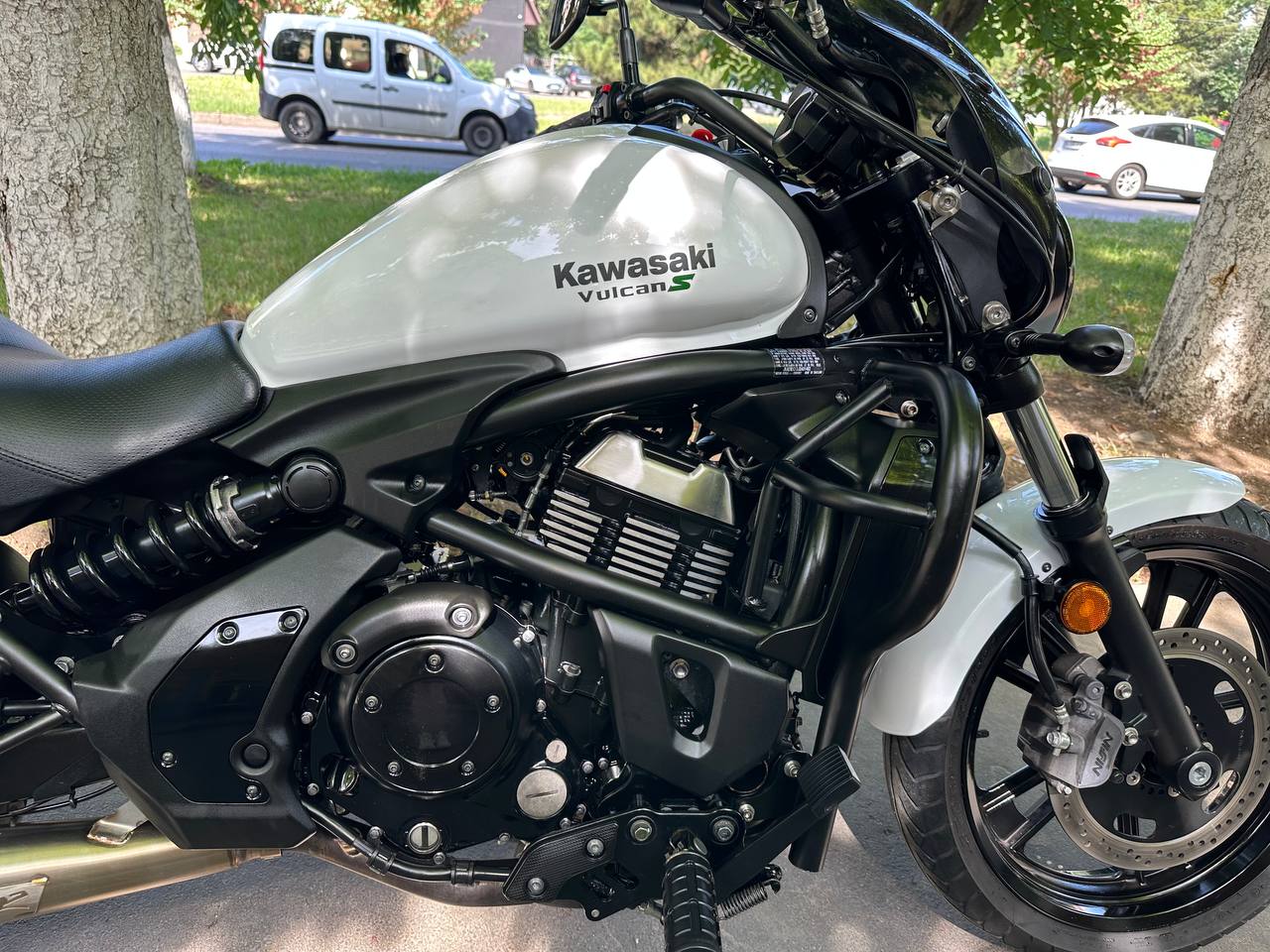Kawasaki Vulcan 650S 2017 фото :: Мотосалон MotoHit - мотоцикли, екіпірування, запчастини.