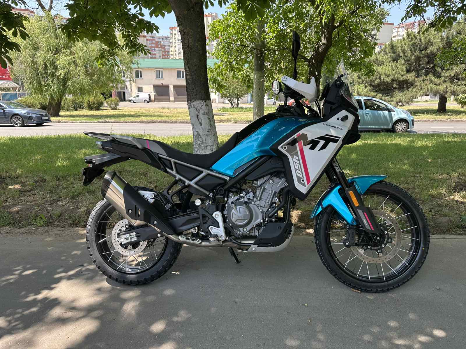 CFMOTO 450MT фото :: Мотосалон MotoHit - мотоцикли, екіпірування, запчастини.