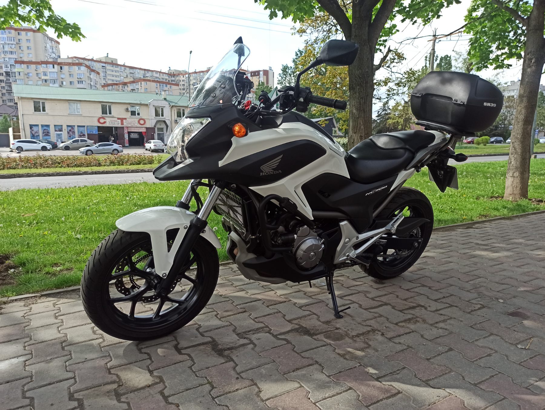  Мотоцикл Honda NC 700XD 2012 автомат фото :: Мотосалон MotoHit - мотоцикли, екіпірування, запчастини.