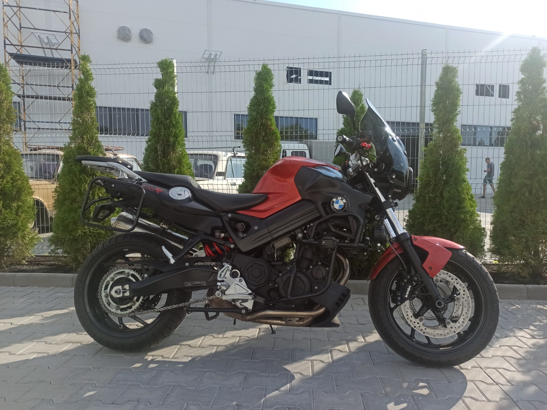 BMW F800R ABS 2014 фото :: Мотосалон MotoHit - мотоцикли, екіпірування, запчастини.