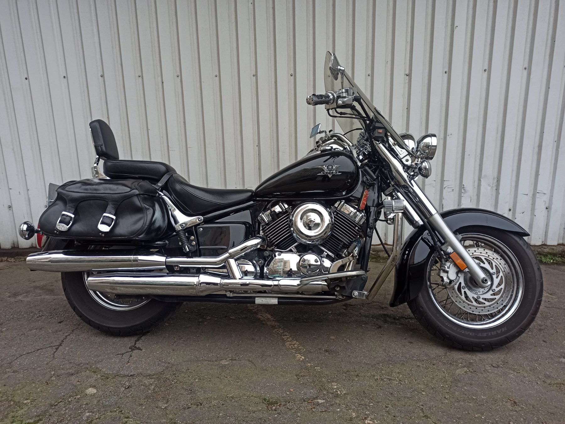 Мотоцикл Yamaha XVS 650 V-Star 650 2007 фото :: Мотосалон MotoHit - мотоцикли, екіпірування, запчастини.