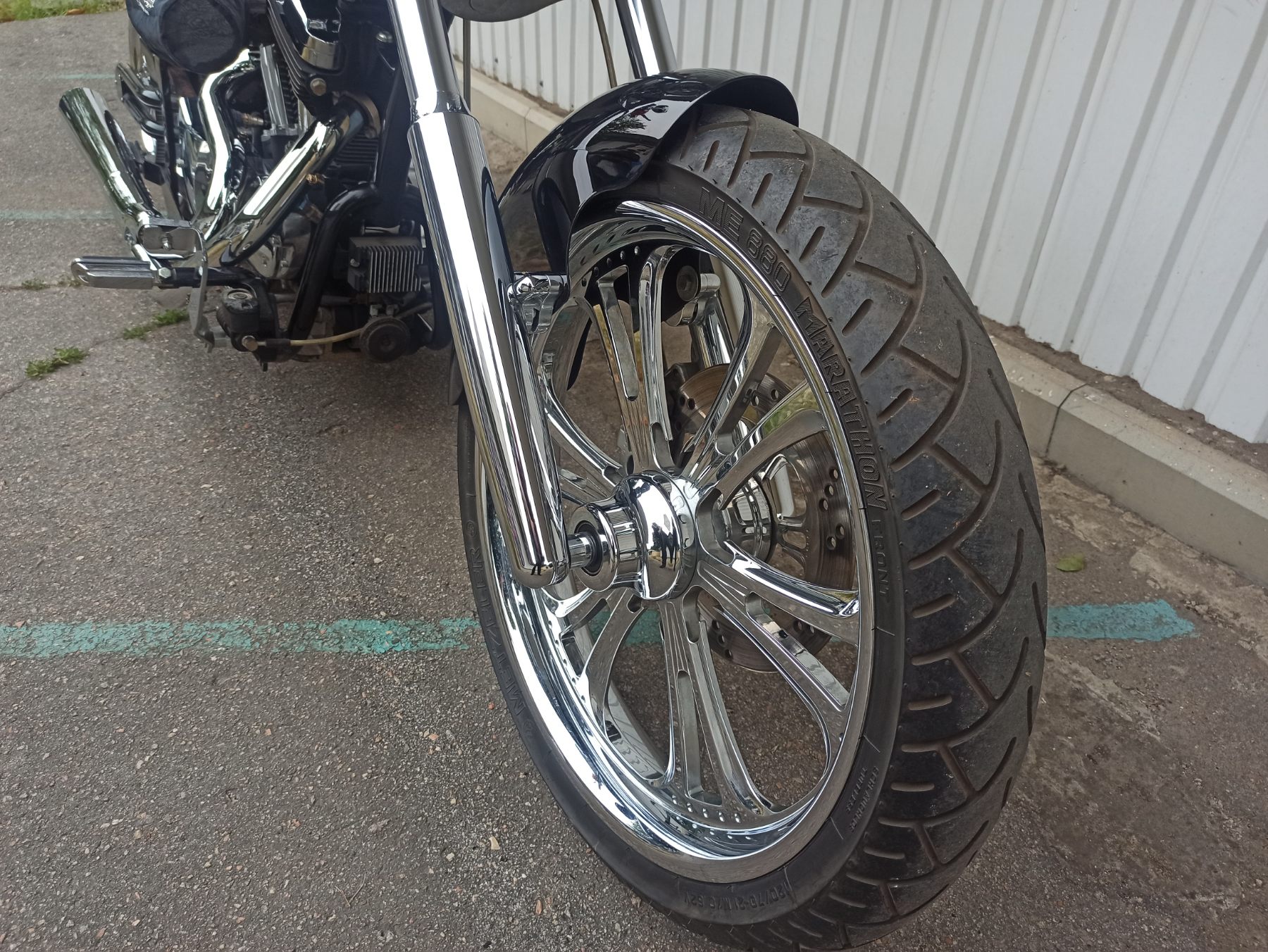 Harley-Davidson Thunder Mountain Spitfire 1200 фото :: Мотосалон MotoHit - мотоцикли, екіпірування, запчастини.