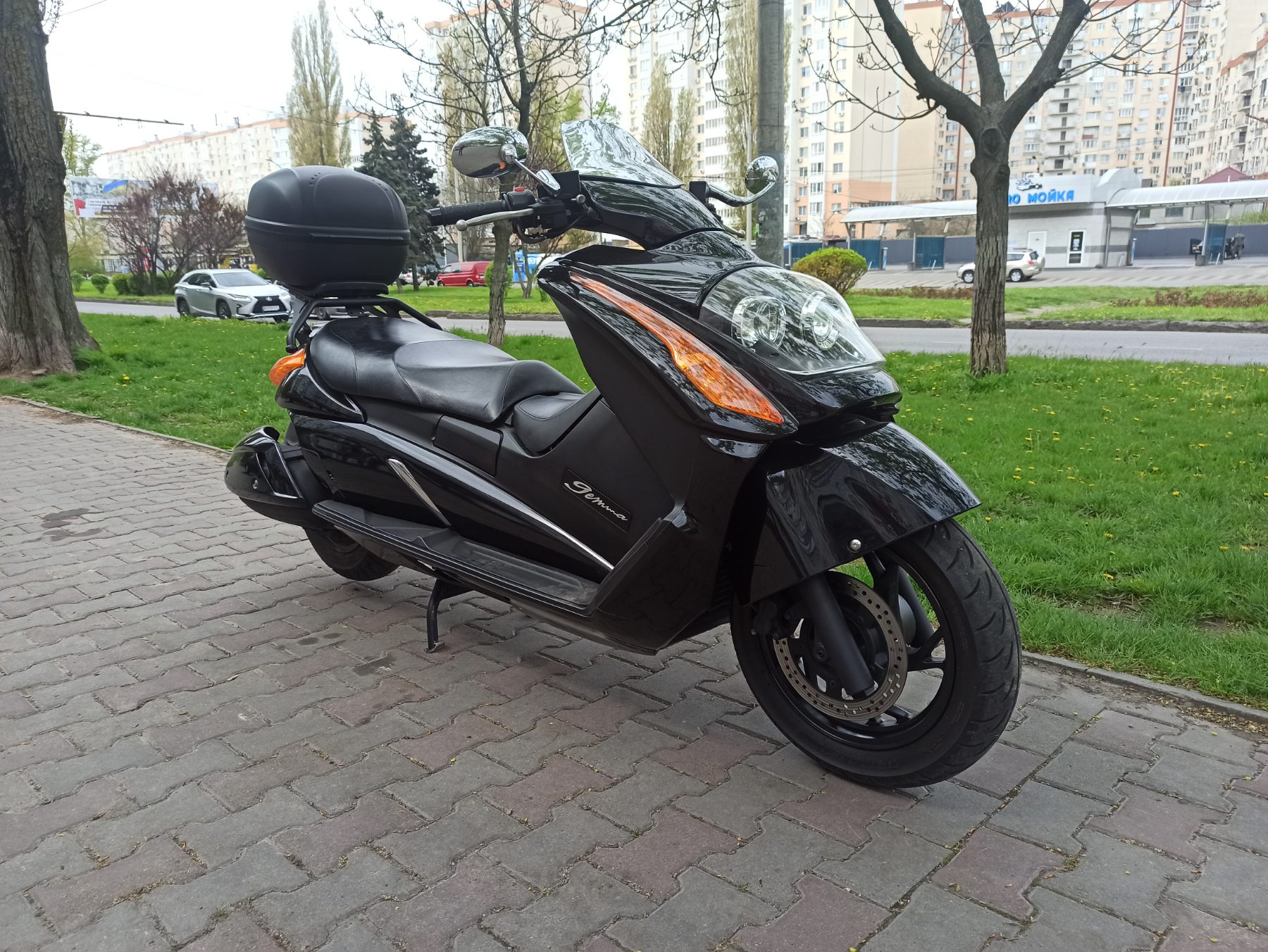 Suzuki Gemma 250 2008 фото :: Мотосалон MotoHit - мотоцикли, екіпірування, запчастини.