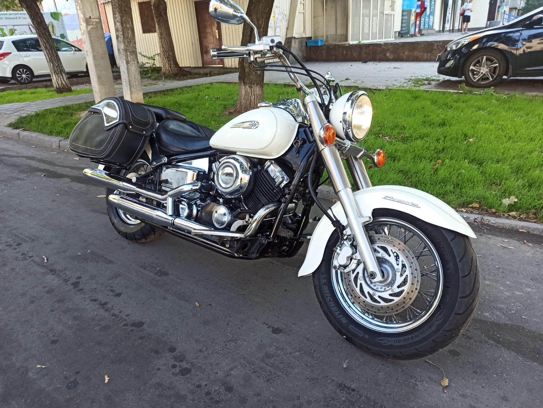 Мотоцикл Yamaha XVS 400 Classic 2003 фото :: Мотосалон MotoHit - мотоцикли, екіпірування, запчастини.