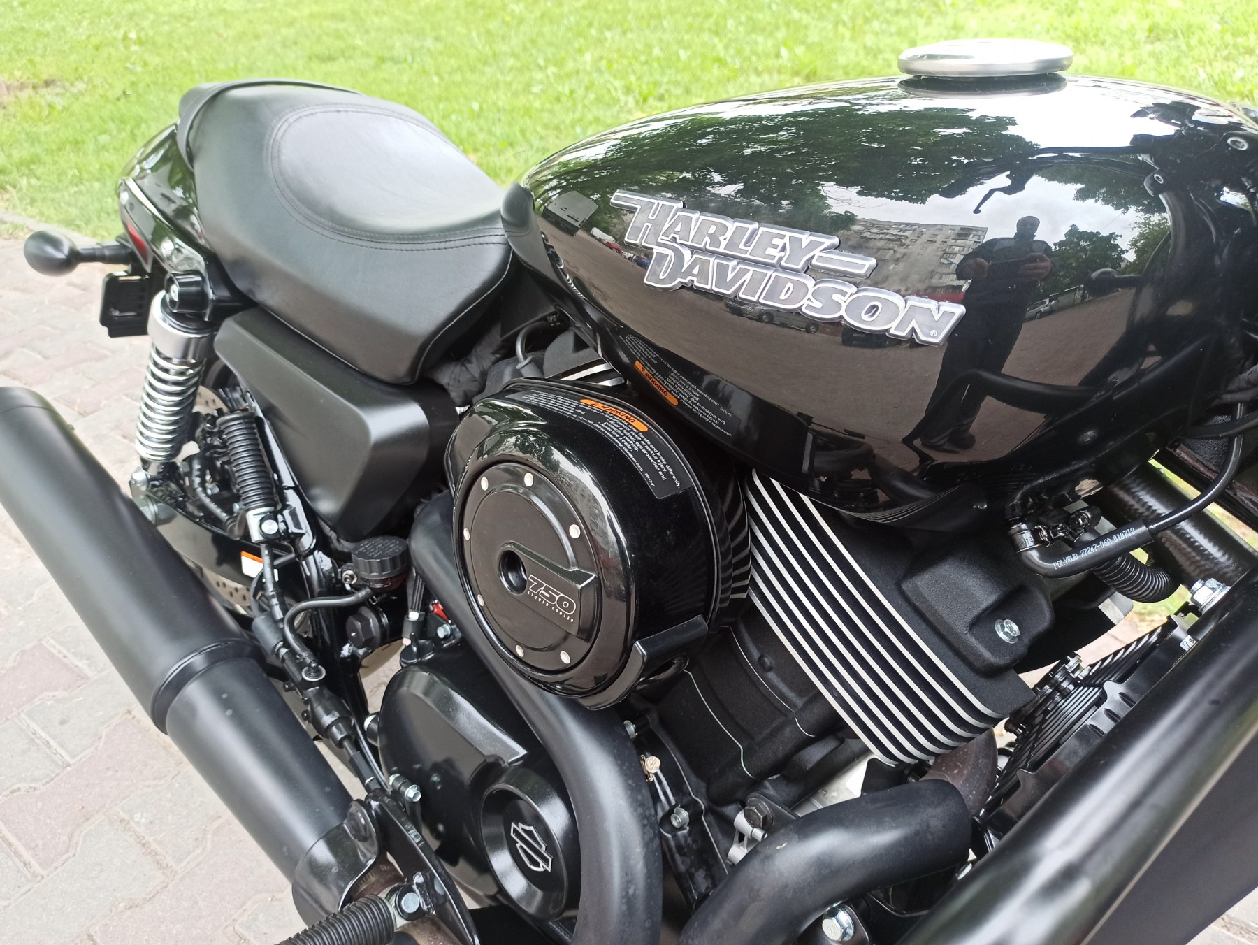 Мотоцикл Harley-Davidson XG750 2019 фото :: Мотосалон MotoHit - мотоцикли, екіпірування, запчастини.