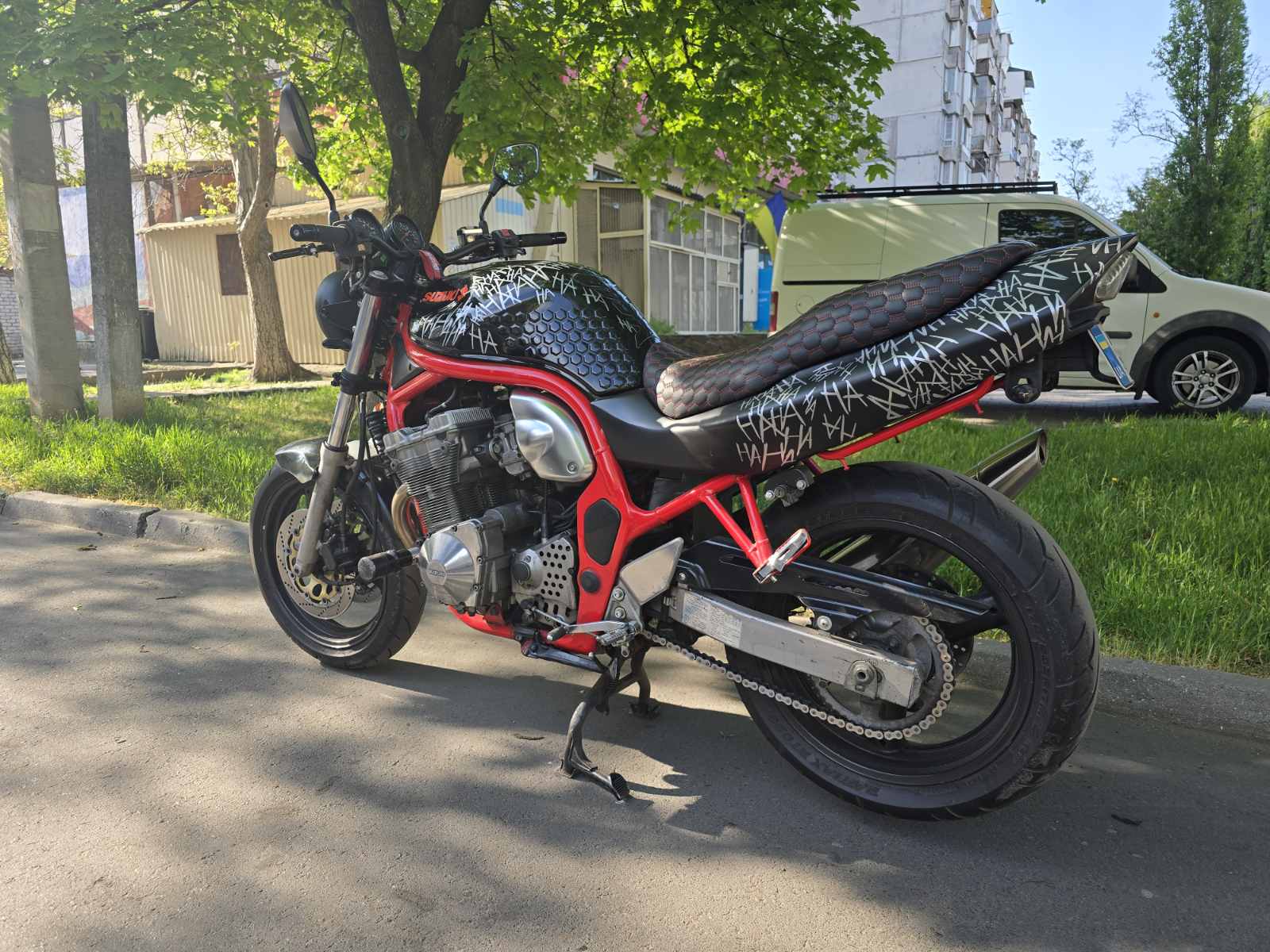  Мотоцикл Suzuki GSF600 Bandit 1996 фото :: Мотосалон MotoHit - мотоцикли, екіпірування, запчастини.