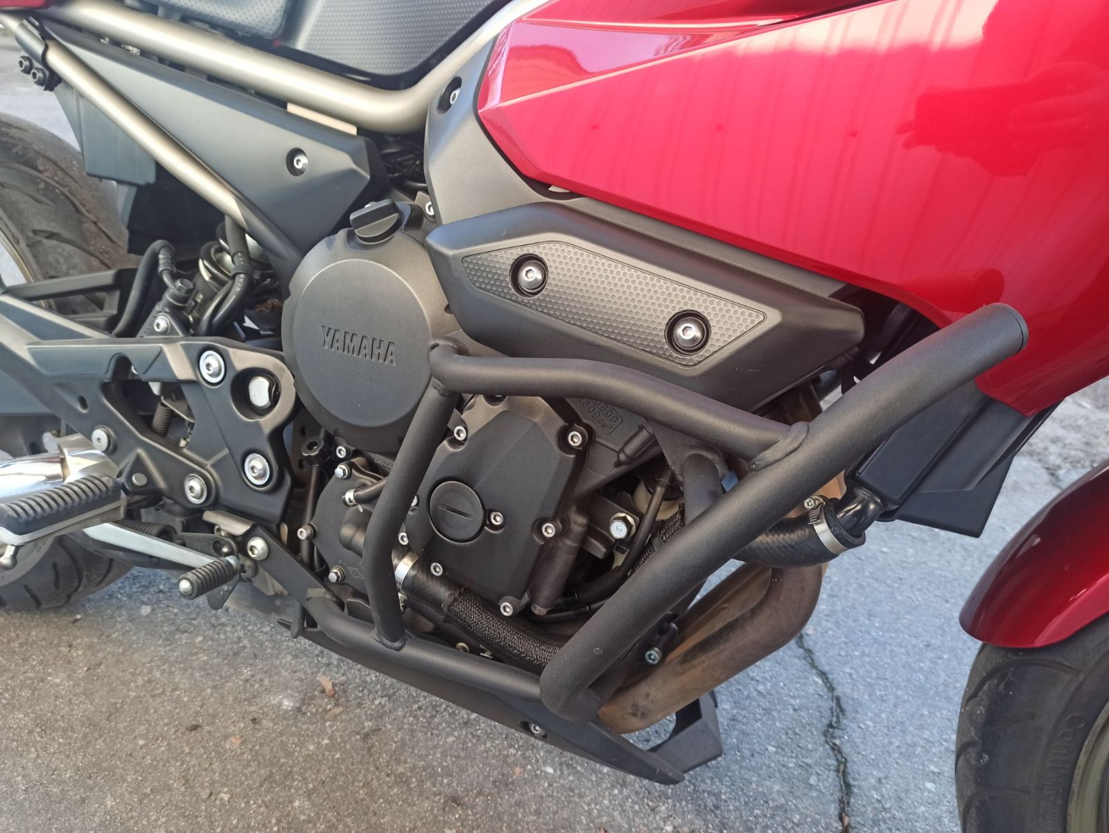 Мотоцикл Yamaha XJ6 Diversion S 2009 фото :: Мотосалон MotoHit - мотоцикли, екіпірування, запчастини.