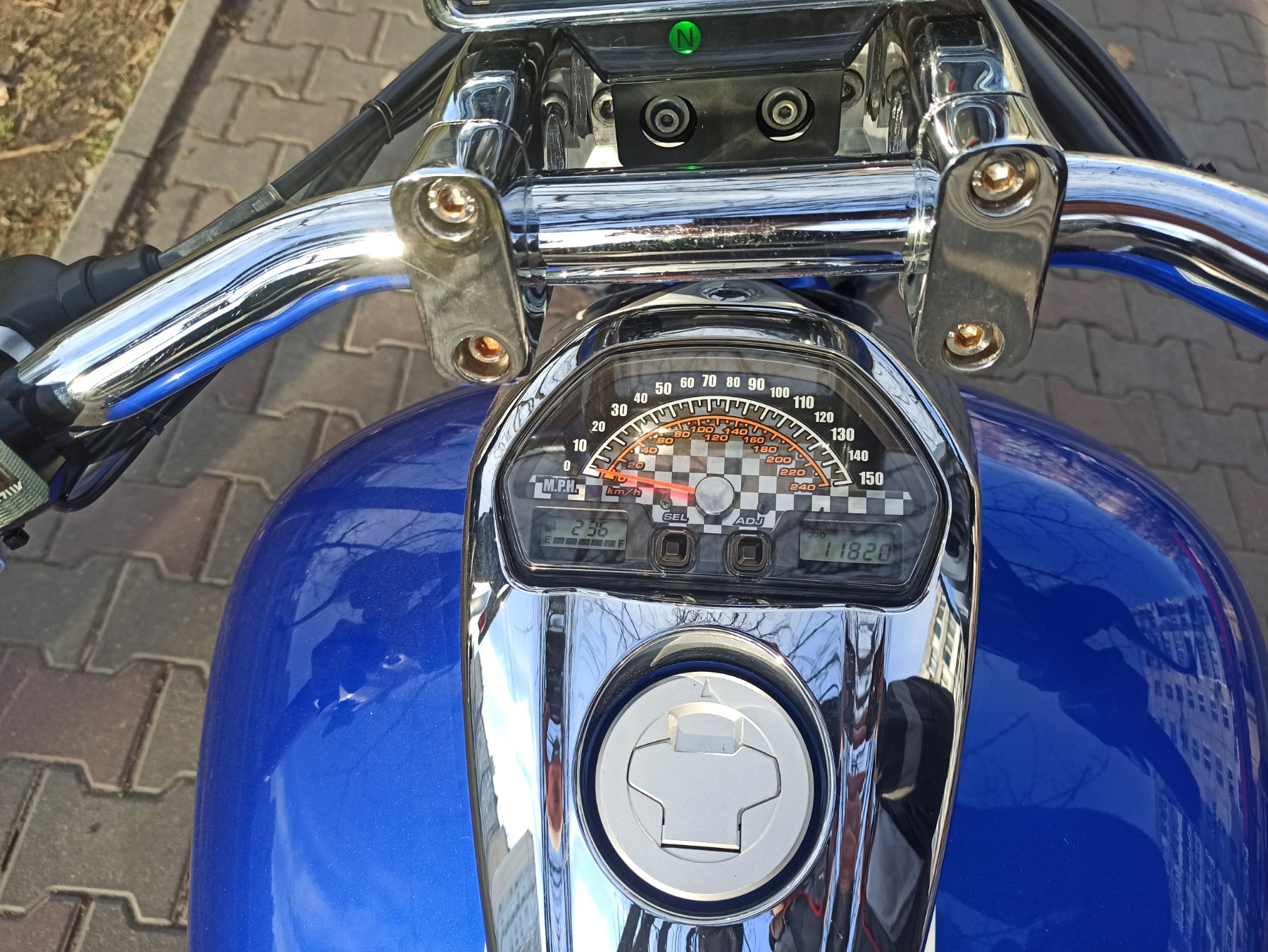 Мотоцикл Suzuki Boulevard 1800 M109R 2007 фото. Мотосалон МотоХит - мотоциклы, экипировка, запчасти.