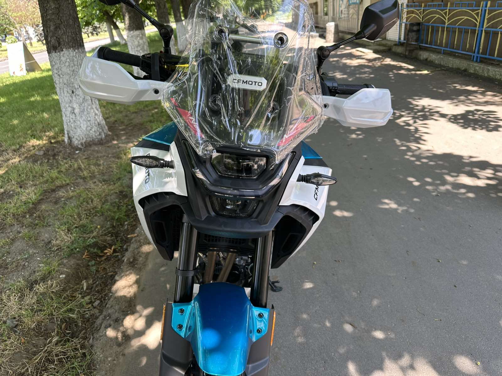 CFMOTO 450MT фото :: Мотосалон MotoHit - мотоцикли, екіпірування, запчастини.