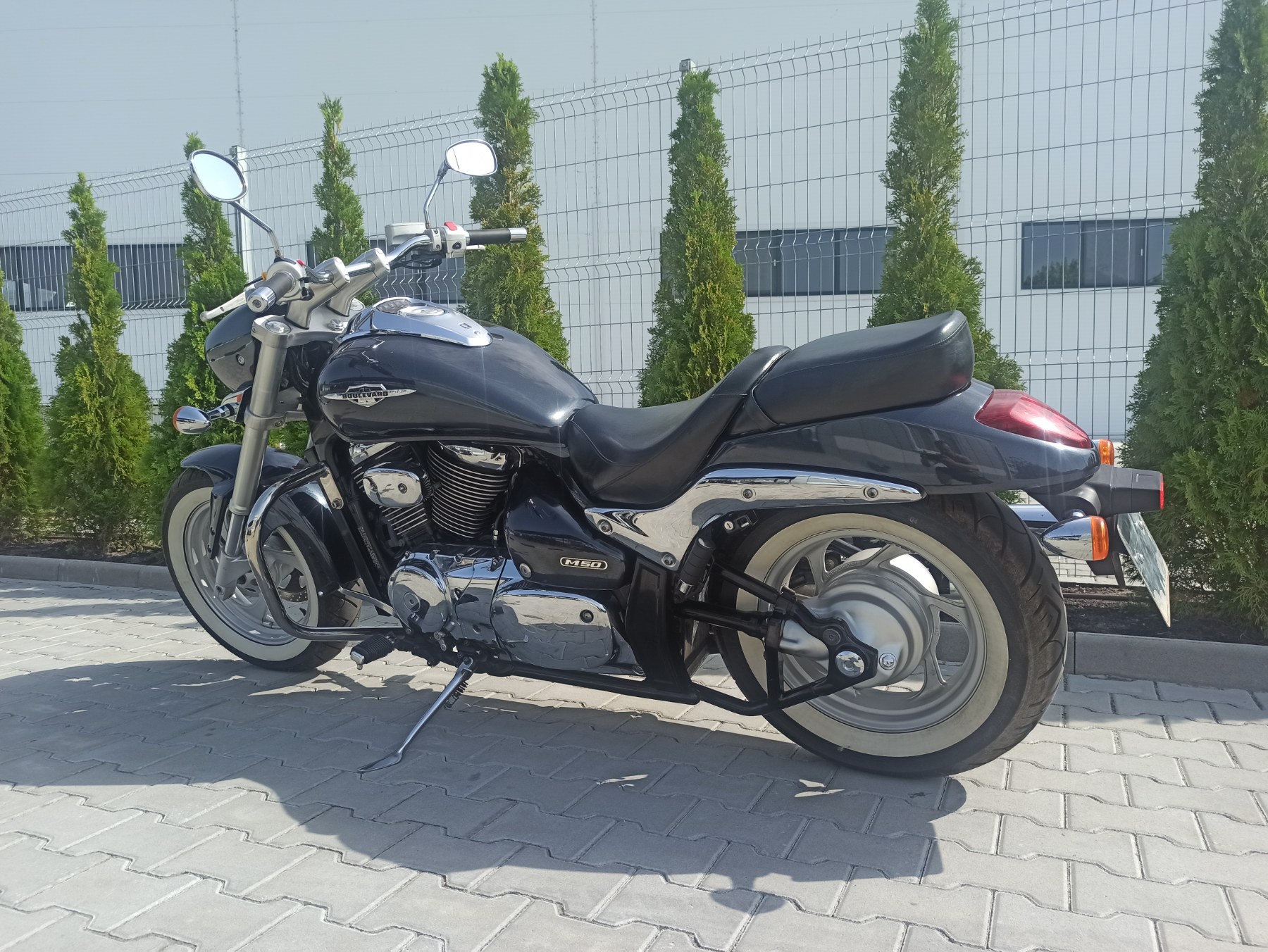 Suzuki Boulevard M-50 800 2012 фото :: Мотосалон MotoHit - мотоцикли, екіпірування, запчастини.