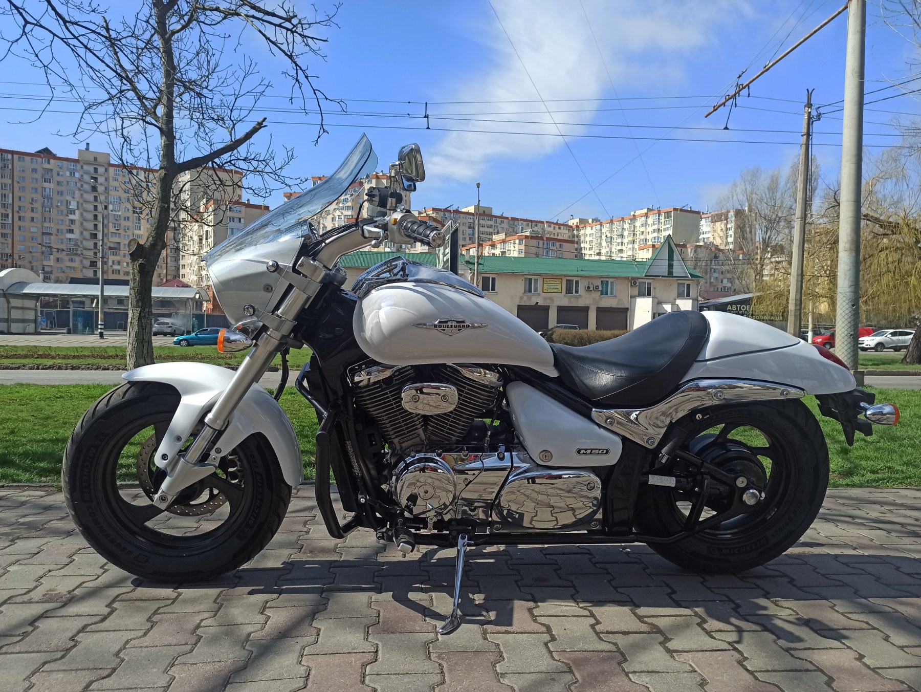 Suzuki Boulevard 800 M-50 2014 фото :: Мотосалон MotoHit - мотоцикли, екіпірування, запчастини.
