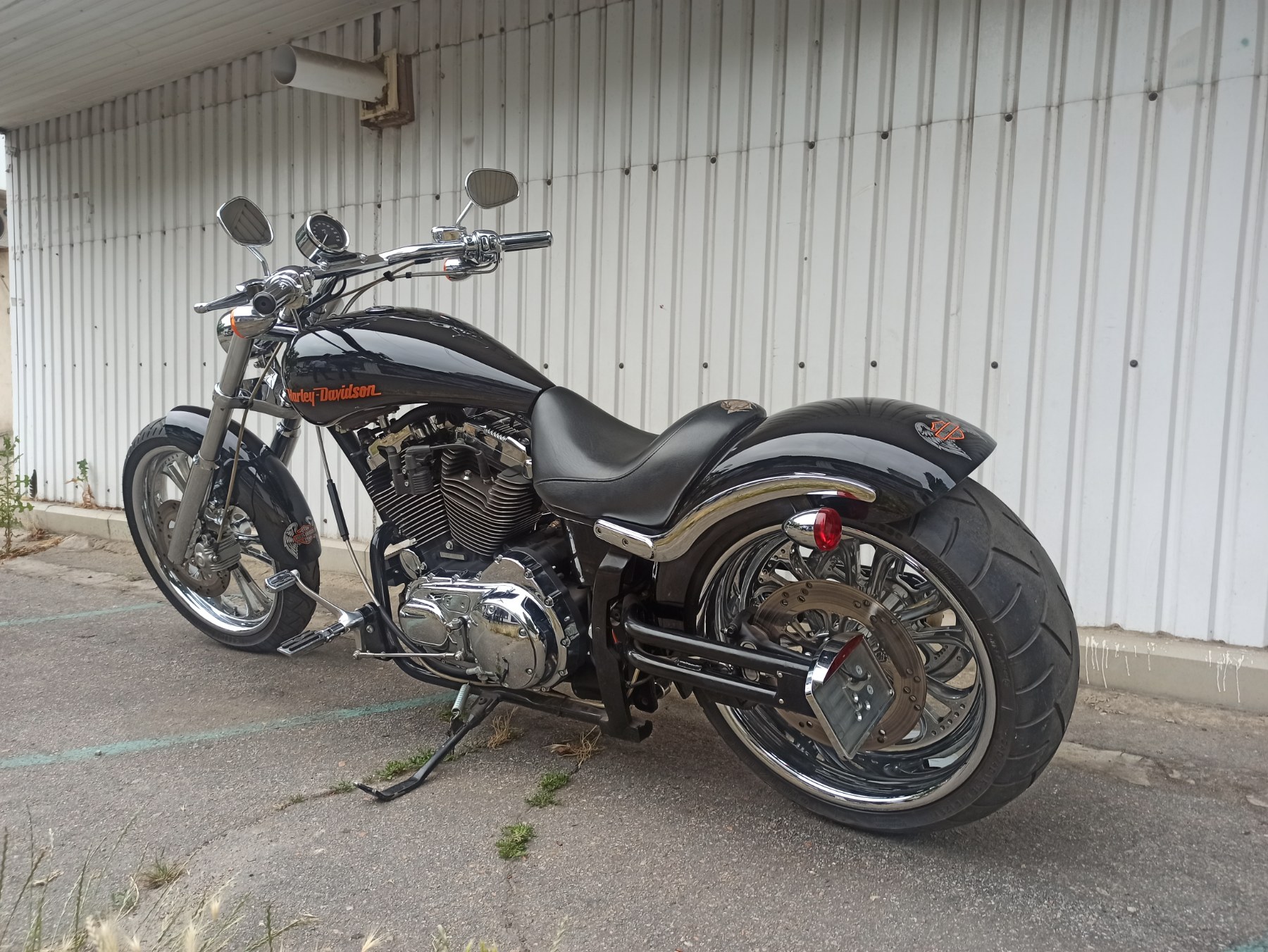 Harley-Davidson Thunder Mountain Spitfire 1200 фото :: Мотосалон MotoHit - мотоцикли, екіпірування, запчастини.