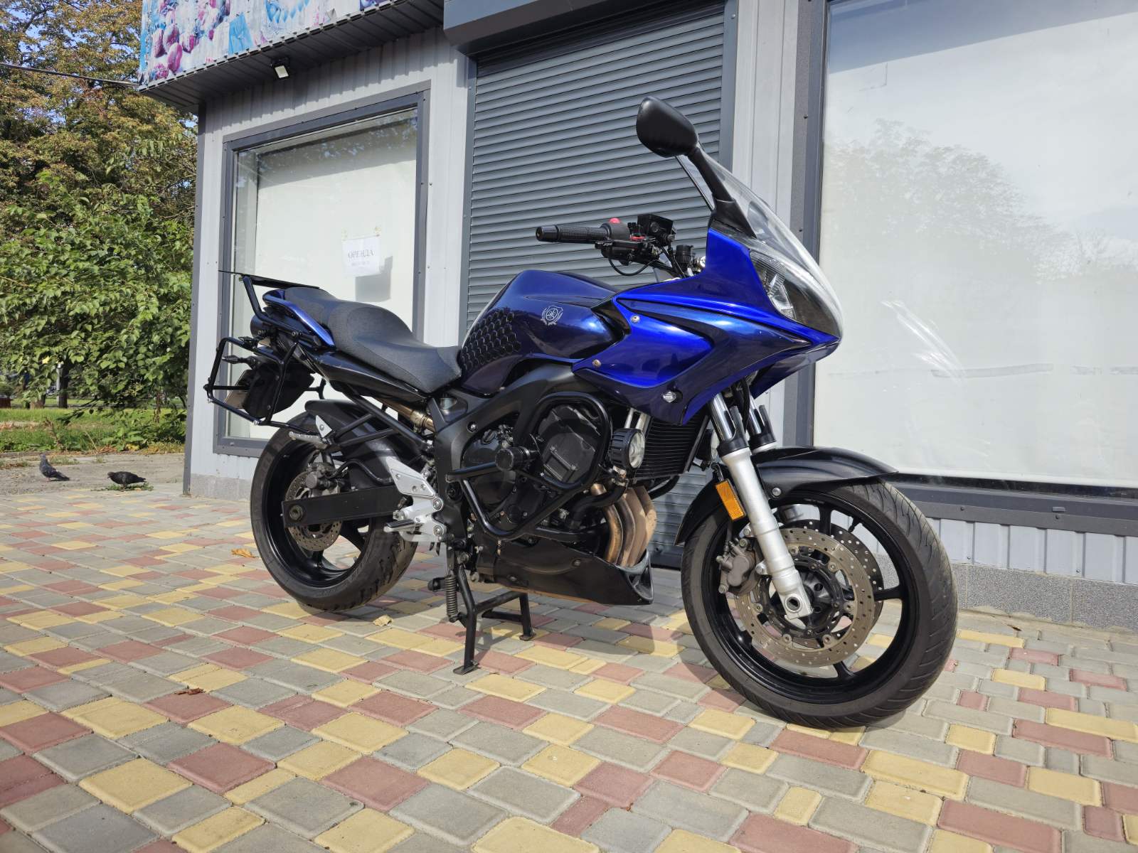 Мотоцикл Yamaha FZ-6S 2006 року фото :: Мотосалон MotoHit - мотоцикли, екіпірування, запчастини.