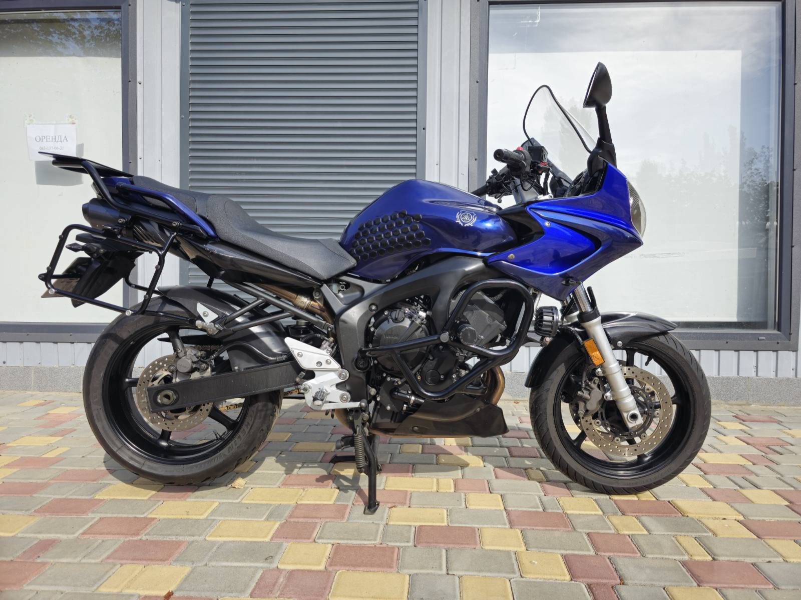 Мотоцикл Yamaha FZ-6S 2006 року фото :: Мотосалон MotoHit - мотоцикли, екіпірування, запчастини.
